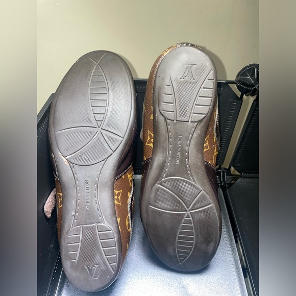 Throw Back Louis V - Picture 2 of 2